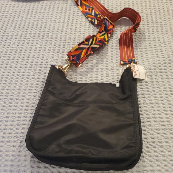 Stylish Black Bag with Multicolor Strap (30) - Picture 3 of 7
